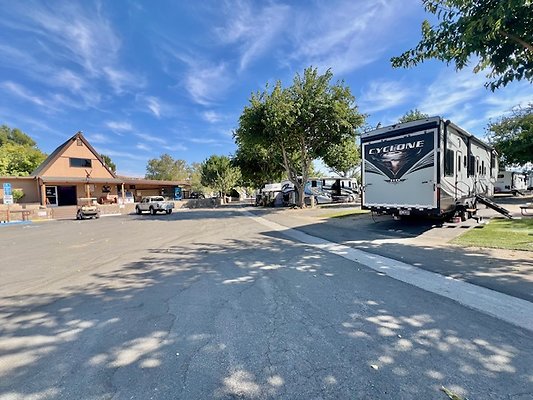 Castaic Lake RV Park 31540 Ridge Road Castaic 8964