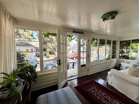 139 Fraser Ave - Mike Bigelow 7081