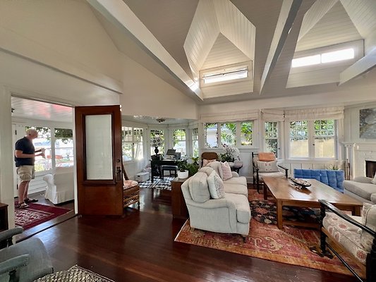 139 Fraser Ave - Mike Bigelow 7090