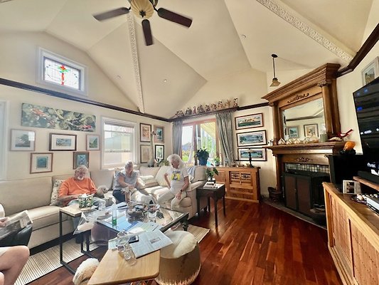 155 Hart Ave - Kathy McIntryre 6854