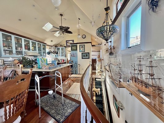 155 Hart Ave - Kathy McIntryre 6834