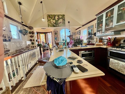 155 Hart Ave - Kathy McIntryre 6846