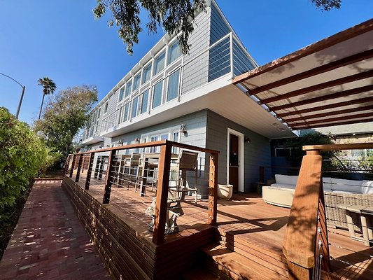 116 Fraser Ave - Barb Rapp 7010