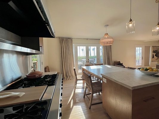 116 Fraser Ave - Barb Rapp 7024