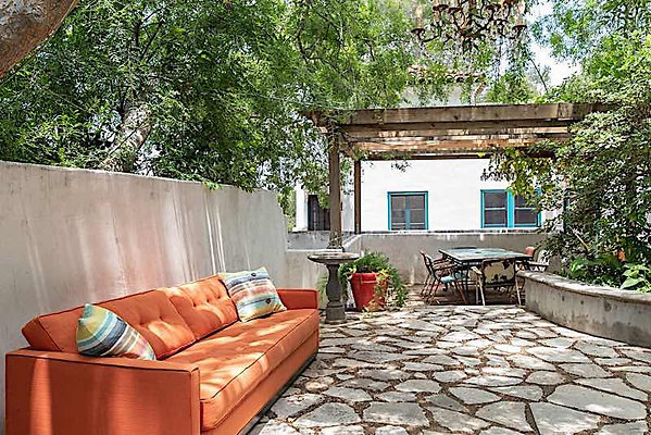 11746 patio 2