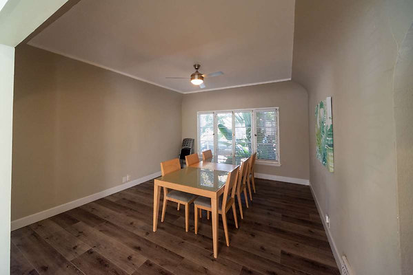 13472 dining 1