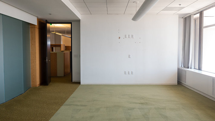 UnionBankPlaza Suite3000-28