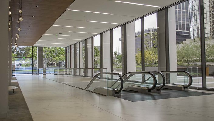 Union-Bank-Plaza-Lobby-016