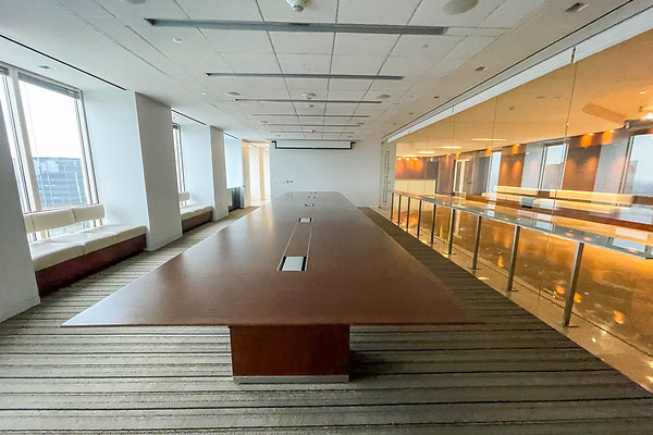 777Tower 32ndFloor-07