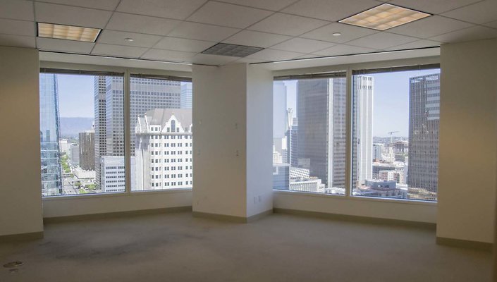 777-Tower-24th-Floor-014