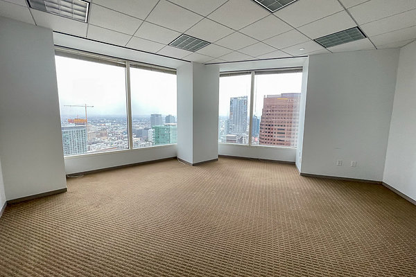 777Tower 33rdFloor-14