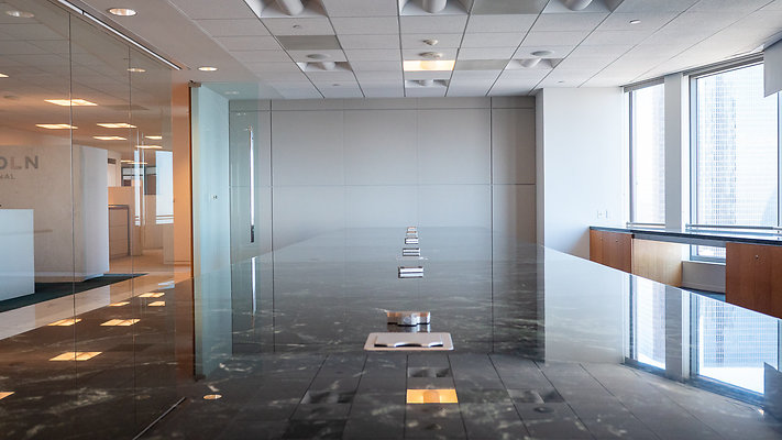 USBankTower 3635thFloor-011