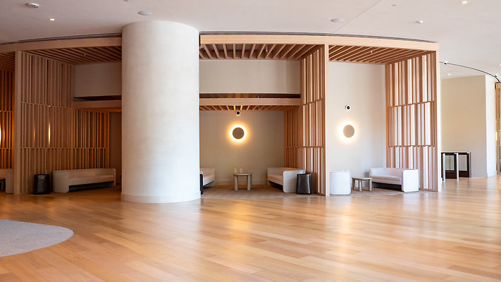 USBankTower Lobby-15