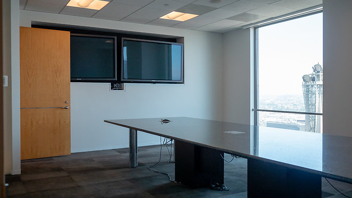 USBankTower 3635thFloor-023