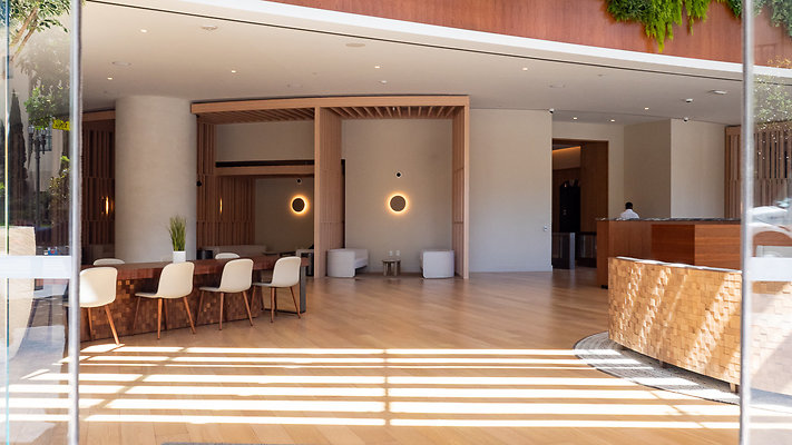 USBankTower Lobby-95