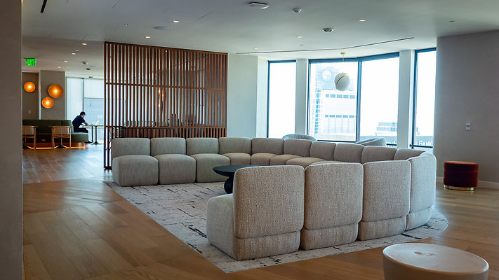 USBankTower 54thFloor-43