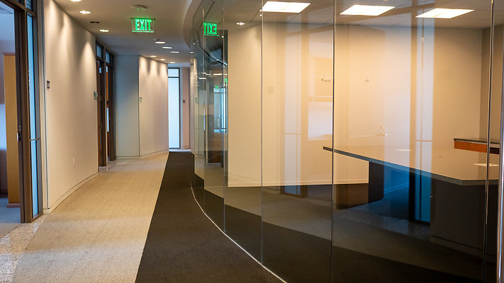 USBankTower 3635thFloor-048