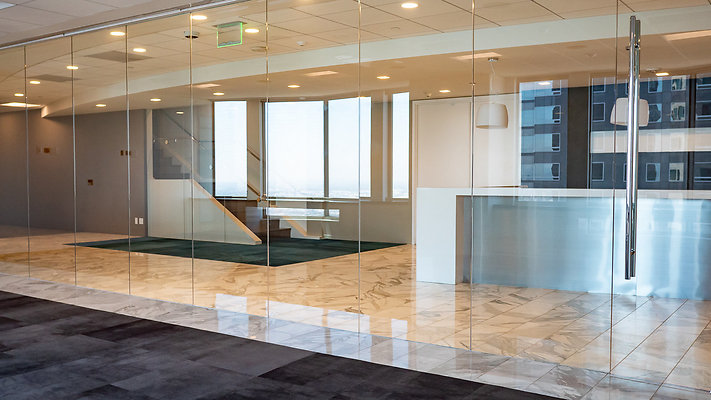 USBankTower 3635thFloor-088