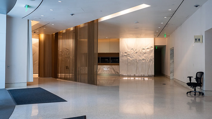 DTLA - US Bank Tower - Hlywd Loc