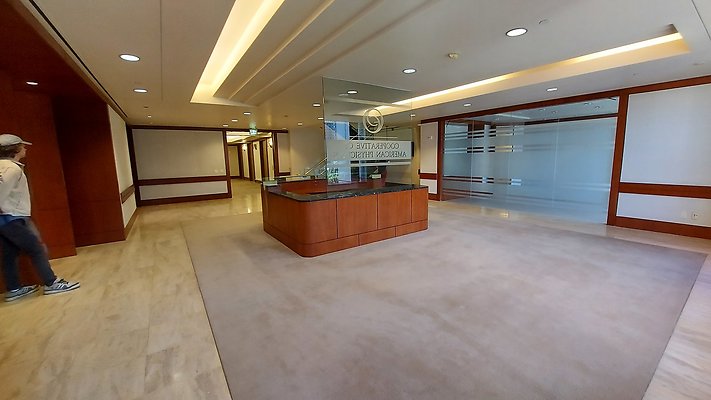 Century City - 10100 SM Blvd - Key Locos