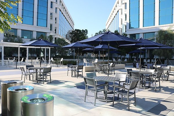 Exterior Grounds (10)
