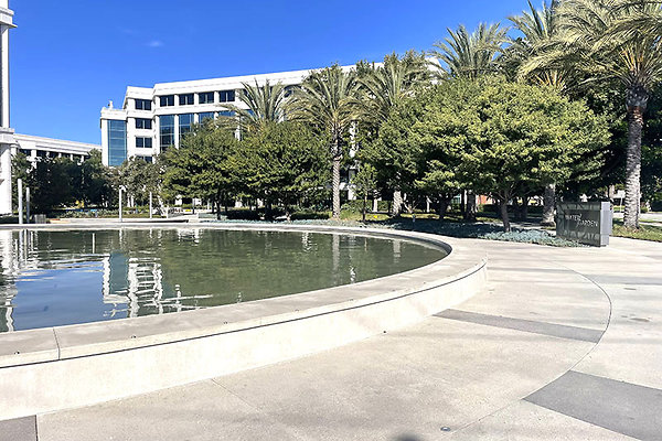 Exterior Grounds (3)