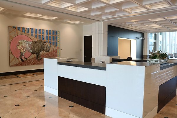 600 Lobby - 26th Street (25)