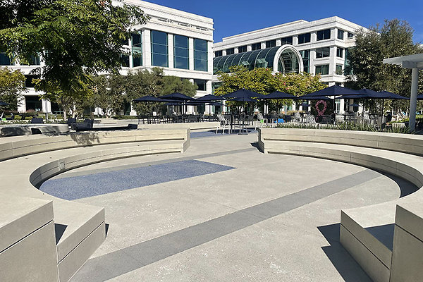 Exterior Grounds (7)
