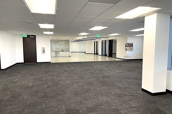 900Suite3053