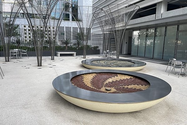 03 Courtyard (1)