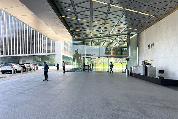 LobbyN010