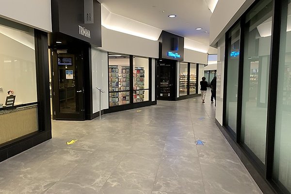 Retail Space (3)