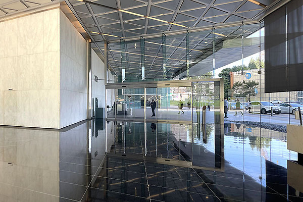 05 Interior Lobby (5)