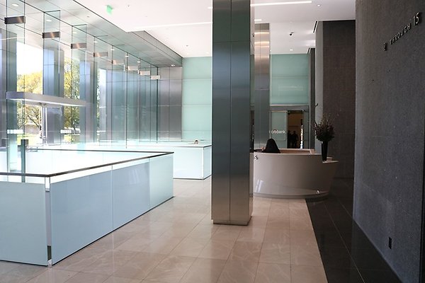04A Lobby (6)