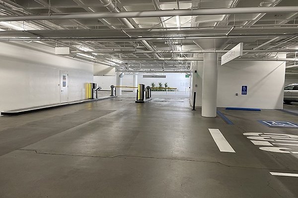 511 Parking Garage (1)