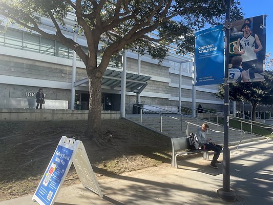 Santa Monica - Santa Monica College Library