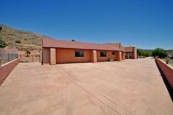 UNIVERSAL-9794-ACTON-14