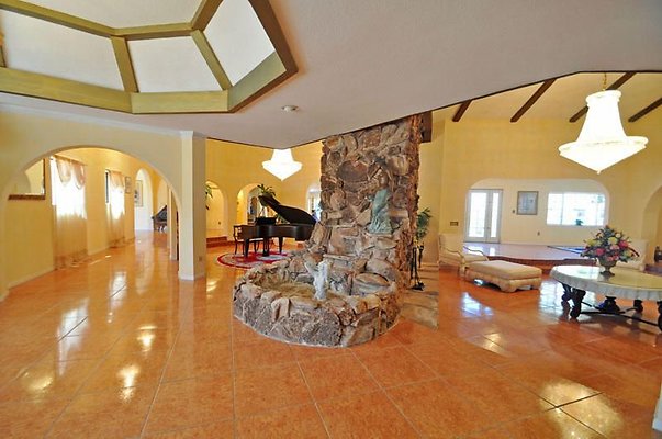 UNIVERSAL-9794-ACTON-36