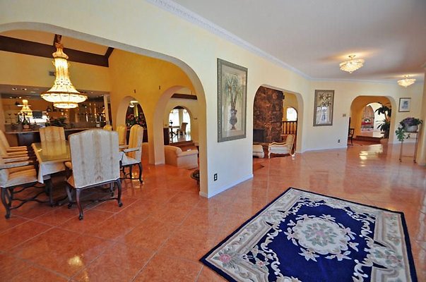 UNIVERSAL-9794-ACTON-57