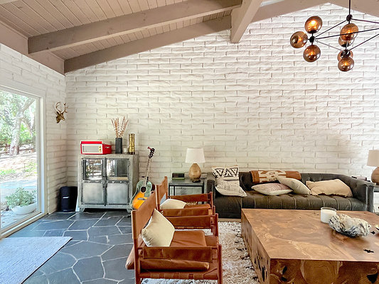 White Brick Ranch 4