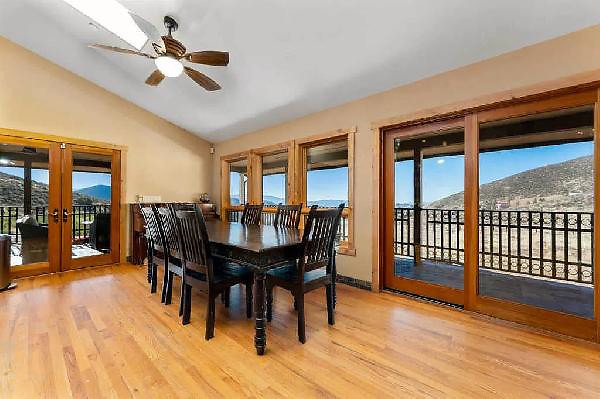 12459 dining 1