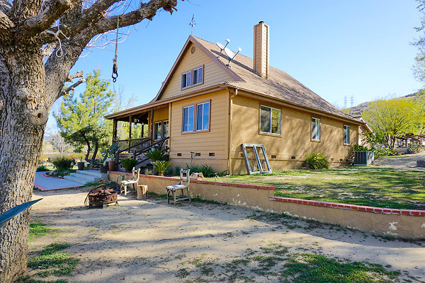 Clarita Cabin 33