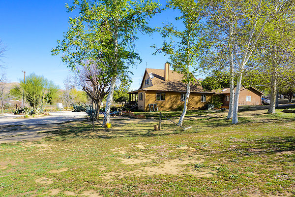 Clarita Cabin 37