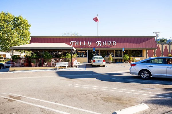 Burbank - Tallyrand Restaurant