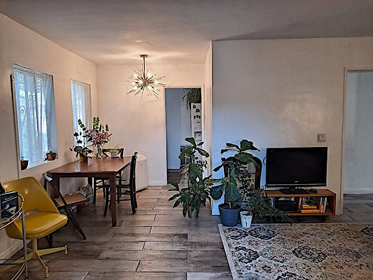 10991 dining 1