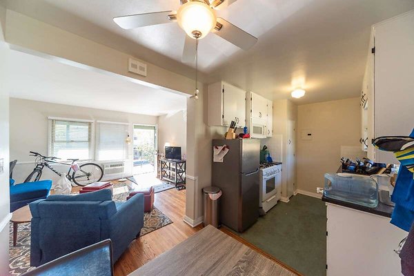 13914 apartment 8