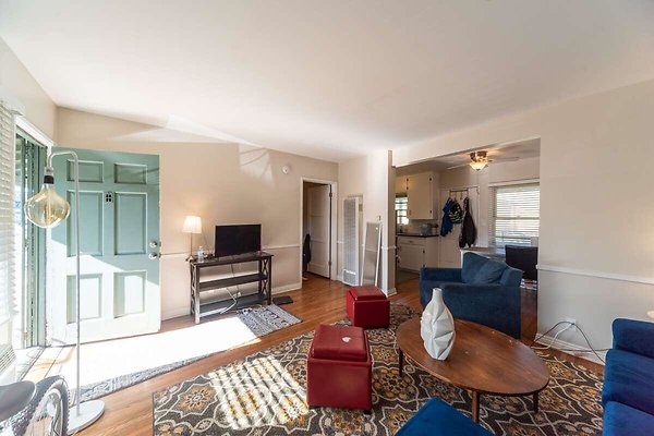 13914 apartment 3