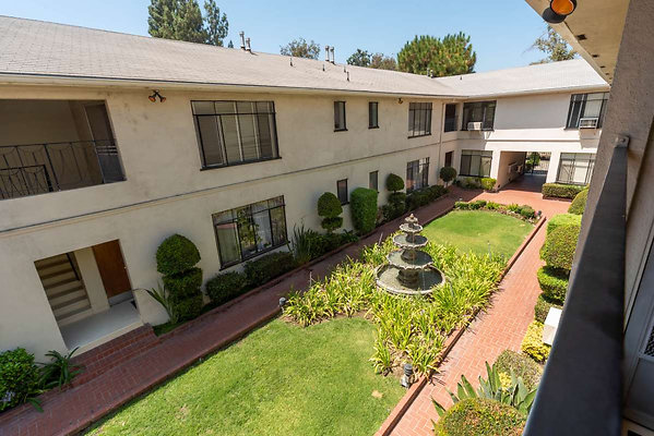 12415 courtyard 13