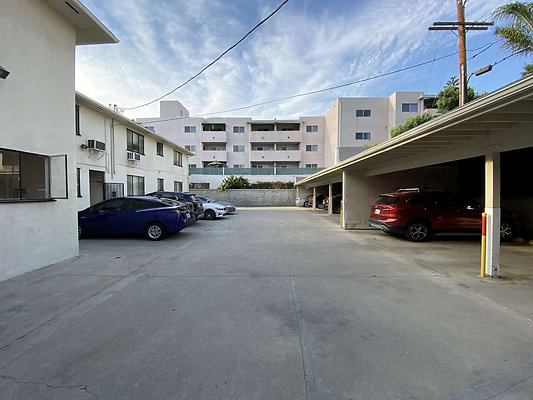 12415 parking 1
