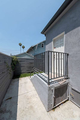 11624 apt 37